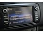 Toyota Yaris 1.5 Hybrid Bi-Tone Plus 101PK Automaat Panoramadak Navigatie Camera Clima Cruise Keyless Entry 16 inch LMV