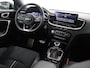 Kia Ceed 1.5 T-GDi GT-Line | Panoramadak | Matrix LED Koplampen | Stoel/Stuurverwarming | Keyless Go | Elektrisch bedienbare achterklep