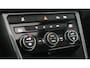Volkswagen T-Roc 1.0 TSI 115pk Style / Panoramadak / Navigatie / Camera