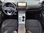Hyundai Kona Electric EV Fashion 39 kWh / SOH 100% / Dealer onderhouden / CCS snelladen / Stuur- & Stoelverwarming / All season banden / Achteruitrijcamera / Warmtepomp / Keyless Entry/Start / Krell Audio Systeem / Apple Carplay Android Auto /