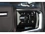 Land Rover Range Rover Velar 2.0 P400e R-Dynamic PANO/HUD/MATRIX/DESIGN PAK/STOEL VERW/STUUR VERW/WINTER PAK/RIJ ASS