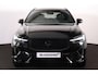 Volvo XC60 T6 Recharge AWD Plus Black Edition - Panorama/schuifdak - IntelliSafe Assist & Surround - 360º Camera - Harman/Kardon audio - Adaptieve LED koplampen - Verwarmde voorstoelen, stuur & achterbank - Parkeersensoren voor & achter - Elektr. bedienb. voorstoelen met geheugen - Draadloze tel. lader - Extra getint glas - 21' LMV