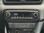 Toyota Yaris 1.5 Hybrid Camera CarPlay Adaptieve cruise Clima DAB radio