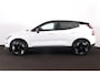 Volvo EX30 Extended Range Ultra 69 kWh - Panoramadak - Adaptive Cruise Control - 360º Camera - Harman/Kardon audio - Verwarmde voorstoelen & stuur - Parkeersensoren voor & achter - Extra getint glas - 19' LMV