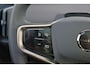 Volvo EX30 Extended Range Ultra 69 kWh - Panoramadak - Adaptive Cruise Control - 360º Camera - Harman/Kardon audio - Verwarmde voorstoelen & stuur - Parkeersensoren voor & achter - Extra getint glas - 19' LMV