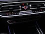 BMW X7 xDrive40i High Executive [SCHUIFKANTELDAK, 7-PERSOONS, BMW LASERLICHT, HEAD-UP, APPLE CARPLAY, SOFTCLOSE, ANDROID, LUCHTVERING, MASSAGESTOELEN, MEMORY SEATS, STOELVERWARMING V+A, VOL LEDER, CAMERA, ELEKTRISCHE ACHTER