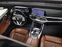 BMW X7 xDrive40i High Executive [SCHUIFKANTELDAK, 7-PERSOONS, BMW LASERLICHT, HEAD-UP, APPLE CARPLAY, SOFTCLOSE, ANDROID, LUCHTVERING, MASSAGESTOELEN, MEMORY SEATS, STOELVERWARMING V+A, VOL LEDER, CAMERA, ELEKTRISCHE ACHTER