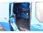 Ford Transit Courier E-Transit Limited 44 kWh | Camera | Adaptive Cruise | BLIS | Lichtmetalen Velgen | Stoelverwarming | CarPlay/Android Auto | Navigatie