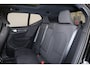 Volvo EX40 Performance Ultra Black Edition 82 kWh - Panorama/schuifdak - IntelliSafe Assist & Surround - 360º Camera - Harman/Kardon audio - Verwarmde voorstoelen, stuur & achterbank - Parkeersensoren voor & achter - Elektr. bedienb. voorstoelen met geheugen links - Draadloze tel. lader - Warmtepomp - Extra getint glas - 20' LMV