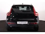 Volvo EX40 Performance Ultra Black Edition 82 kWh - Panorama/schuifdak - IntelliSafe Assist & Surround - 360º Camera - Harman/Kardon audio - Verwarmde voorstoelen, stuur & achterbank - Parkeersensoren voor & achter - Elektr. bedienb. voorstoelen met geheugen links - Draadloze tel. lader - Warmtepomp - Extra getint glas - 20' LMV