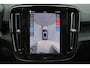 Volvo EX40 Performance Ultra Black Edition 82 kWh - Panorama/schuifdak - IntelliSafe Assist & Surround - 360º Camera - Harman/Kardon audio - Verwarmde voorstoelen, stuur & achterbank - Parkeersensoren voor & achter - Elektr. bedienb. voorstoelen met geheugen links - Draadloze tel. lader - Warmtepomp - Extra getint glas - 20' LMV