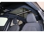 Volvo EX40 Performance Ultra Black Edition 82 kWh - Panorama/schuifdak - IntelliSafe Assist & Surround - 360º Camera - Harman/Kardon audio - Verwarmde voorstoelen, stuur & achterbank - Parkeersensoren voor & achter - Elektr. bedienb. voorstoelen met geheugen links - Draadloze tel. lader - Warmtepomp - Extra getint glas - 20' LMV