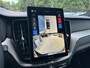 Volvo XC60 2.0 T6 Plug-in hybrid AWD Plus Black Edition | Luchtvering | Panoramadak | HU-Display | Trekhaak |