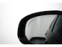 Volvo XC60 2.0 T6 Plug-in hybrid AWD Plus Black Edition | Luchtvering | Panoramadak | HU-Display | Trekhaak |