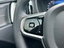 Volvo XC60 2.0 T6 Plug-in hybrid AWD Plus Black Edition | Luchtvering | Panoramadak | HU-Display | Trekhaak |