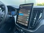 Volvo XC60 2.0 T6 Plug-in hybrid AWD Plus Black Edition | Luchtvering | Panoramadak | HU-Display | Trekhaak |