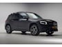 Mercedes-Benz GLB 180 AMG Night Pakket Aut. [ Panoramadak Sfeerverlichting Camera ]