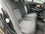 Mercedes-Benz C-klasse 180 Airco Cruise controle Elektrische voorstoelen Telefoonverbinding Navigatiesysteem 5-Persoons Stuurwielbediening Zeer netjes!!
