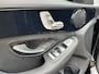 Mercedes-Benz C-klasse 180 Airco Cruise controle Elektrische voorstoelen Telefoonverbinding Navigatiesysteem 5-Persoons Stuurwielbediening Zeer netjes!!