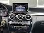 Mercedes-Benz C-klasse 180 Airco Cruise controle Elektrische voorstoelen Telefoonverbinding Navigatiesysteem 5-Persoons Stuurwielbediening Zeer netjes!!
