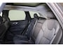 Volvo XC60 T6 Recharge AWD Core Bright - Panorama/schuifdak - IntelliSafe Assist & Surround - Parkeercamera achter - Verwarmde voorstoelen, stuur & achterbank - Parkeersensoren voor & achter - Draadloze tel. lader - Extra getint glas - Inklapbare trekhaak - 18' LMV