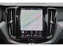 Volvo XC60 T6 Recharge AWD Core Bright - Panorama/schuifdak - IntelliSafe Assist & Surround - Parkeercamera achter - Verwarmde voorstoelen, stuur & achterbank - Parkeersensoren voor & achter - Draadloze tel. lader - Extra getint glas - Inklapbare trekhaak - 18' LMV
