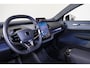 Volvo EX30 Extended Range Plus 69 kWh - Adaptive Cruise Control - Harman/Kardon audio - Parkeercamera achter - Verwarmde voorstoelen & stuur - Parkeersensoren voor & achter - Extra getint glas - 19' LMV