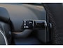 Volvo EX30 Extended Range Plus 69 kWh - Adaptive Cruise Control - Harman/Kardon audio - Parkeercamera achter - Verwarmde voorstoelen & stuur - Parkeersensoren voor & achter - Extra getint glas - 19' LMV