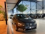 Volkswagen Passat 1.8 TSI Highline | Trekhaak | Stoelverwarming | Cruise | PDC | Clima
