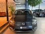 Volkswagen Passat 1.8 TSI Highline | Trekhaak | Stoelverwarming | Cruise | PDC | Clima