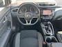 Nissan Qashqai 1.3 DIG-T N-Connecta / Dealer onderhouden / Panorama dak / 1.500 kg trekgewicht / Navigatie / Camera 360° / Apple Carplay Android / Stoelverwarming / 18" LM wielen & All Season banden /