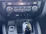 Nissan Qashqai 1.3 DIG-T N-Connecta / Dealer onderhouden / Panorama dak / 1.500 kg trekgewicht / Navigatie / Camera 360° / Apple Carplay Android / Stoelverwarming / 18" LM wielen & All Season banden /