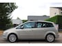 Ford C-Max 2.0-16V Limited | AUTOMAAT | AIRCO | NAVI | TREKHAAK | NAP | MOOIE GOED ONDERHOUDEN AUTO |