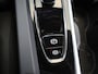 Volvo XC60 2.0 T8 Plug-in hybrid AWD Plus Dark | Panoramadak | Ele.verstelbare stoelen + Geheugen | Harman/Kardon | Comfortstoelen | Stoelverwarming voor + achter | Apple CarPlay/Android Auto | 360 Camera |