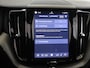 Volvo XC60 2.0 T8 Plug-in hybrid AWD Plus Dark | Panoramadak | Ele.verstelbare stoelen + Geheugen | Harman/Kardon | Comfortstoelen | Stoelverwarming voor + achter | Apple CarPlay/Android Auto | 360 Camera |