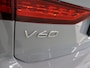 Volvo V60 2.0 T8 Plug-in hybrid AWD Plus Dark | Ele.verstelbare stoelen + Geheugen | Navigatie | Camera | Trekhaak | DAB | Adaptieve Cruise Control | Ele. kofferdeksel |