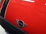 MINI Cooper 3-Deurs 1.5 Pepper [DIGITAL DASH, AUTOMAAT, NAVIGATIE, CAMERA, PDC V+A, CRUISE CONTROL, CLIMATE CONTROL, DAB, BLUETOOTH, SPORTSTUUR, BOORDCOMPUTER, NIEUWSTAAT]