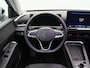 Volkswagen T-Roc 1.5 eTsi 115 Pk Life First Edition | Stoel/Stuurverwarming | Adaptive cruise | Camera | Navigatie | CarPlay | 17 Inch | 9.218 Km !!