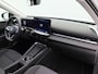 Volkswagen T-Roc 1.5 eTsi 115 Pk Life First Edition | Stoel/Stuurverwarming | Adaptive cruise | Camera | Navigatie | CarPlay | 17 Inch | 9.218 Km !!