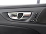 Volvo V60 2.0 T8 Plug-in hybrid AWD Ultra Dark | Panoramadak | Lederen Interieur | Stoelverwarming voor + achter | Apple CarPlay/Android Auto | HUD | Navigatie | 360 Camera | DAB | Adaptieve Cruise Control | Ele. kofferdeksel | Ele. verstelbare stoelen + Geheugen | Harman/Kardon Audio |