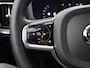Volvo V60 2.0 T8 Plug-in hybrid AWD Ultra Dark | Panoramadak | Lederen Interieur | Stoelverwarming voor + achter | Apple CarPlay/Android Auto | HUD | Navigatie | 360 Camera | DAB | Adaptieve Cruise Control | Ele. kofferdeksel | Ele. verstelbare stoelen + Geheugen | Harman/Kardon Audio |