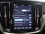 Volvo V60 2.0 T8 Plug-in hybrid AWD Ultra Dark | Panoramadak | Lederen Interieur | Stoelverwarming voor + achter | Apple CarPlay/Android Auto | HUD | Navigatie | 360 Camera | DAB | Adaptieve Cruise Control | Ele. kofferdeksel | Ele. verstelbare stoelen + Geheugen | Harman/Kardon Audio |