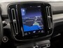 Volvo XC40 1.5 T5 Recharge Inscription 252Pk Automaat (PANORAMADAK, APPLE CARPLAY, MEMORY SEAT, LEDER, 360 CAMERA, SPORTSTOELEN, STUUR/STOELVERWARMING, GETINT GLAS, ELEK ACHTERKLEP, NIEUWE APK, NIEUWSTAAT)