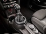 MINI Cooper 3-deurs 1.5 Chili Automaat 136Pk (PANORAMADAK, GROOT NAVI, LEDER, UNION JACK ACHTERLICHTEN, STOELVERWARMING, SPORTSTOELEN, GETINT GLAS, PARKEERSENSOREN, NIEUWSTAAT)