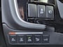 Mitsubishi Outlander 2.4 PHEV Instyle / Elektrische achterklep / Trekgewicht 1500 kg / Rondomzicht camera / Trekhaak afneembaar / Adaptief cruise control / Glazen schuif- en kanteldak / Keyless Entry/Start / Stuur-& Stoelverwarming /