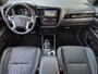 Mitsubishi Outlander 2.4 PHEV Instyle / Elektrische achterklep / Trekgewicht 1500 kg / Rondomzicht camera / Trekhaak afneembaar / Adaptief cruise control / Glazen schuif- en kanteldak / Keyless Entry/Start / Stuur-& Stoelverwarming /