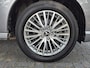 Mitsubishi Outlander 2.4 PHEV Instyle / Elektrische achterklep / Trekgewicht 1500 kg / Rondomzicht camera / Trekhaak afneembaar / Adaptief cruise control / Glazen schuif- en kanteldak / Keyless Entry/Start / Stuur-& Stoelverwarming /