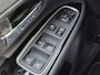 Mitsubishi Outlander 2.4 PHEV Instyle / Elektrische achterklep / Trekgewicht 1500 kg / Rondomzicht camera / Trekhaak afneembaar / Adaptief cruise control / Glazen schuif- en kanteldak / Keyless Entry/Start / Stuur-& Stoelverwarming /