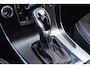 Volvo V60 2.0 T4 Business Sport Automaat | Trekhaak | Dodehoek Detectie | Climate + Cruise Control | R-Design |