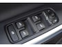 Volvo V60 2.0 T4 Business Sport Automaat | Trekhaak | Dodehoek Detectie | Climate + Cruise Control | R-Design |